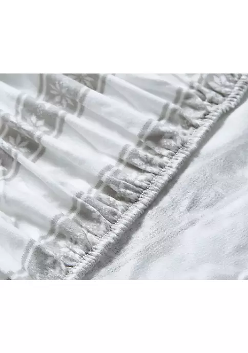 Best Sale ✨ Eddie Bauer Snowflake Fair Isle 4-Piece Graphic Flannel Sheet Set 🛒 4 Best Sale ✨ Eddie Bauer Snowflake Fair Isle 4-Piece Graphic Flannel Sheet Set 🛒 - Image 2